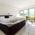 Sonne Szálloda 3*